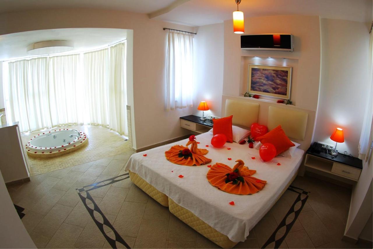 Golden Life Heights Deluxe Suite Hotel - Adult Only Ölüdeniz Dış mekan fotoğraf