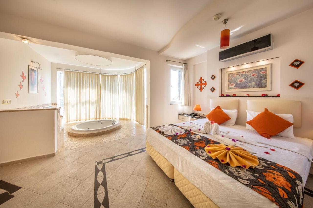 Golden Life Heights Deluxe Suite Hotel - Adult Only Ölüdeniz Dış mekan fotoğraf